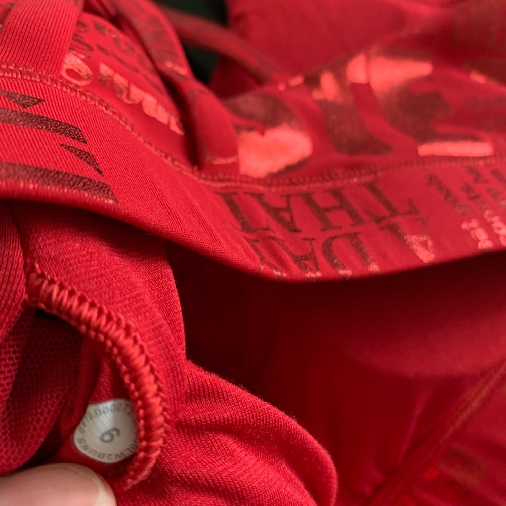 NWOT lululemon red foil manifesto energy bra. 6 - Picture 5 of 5